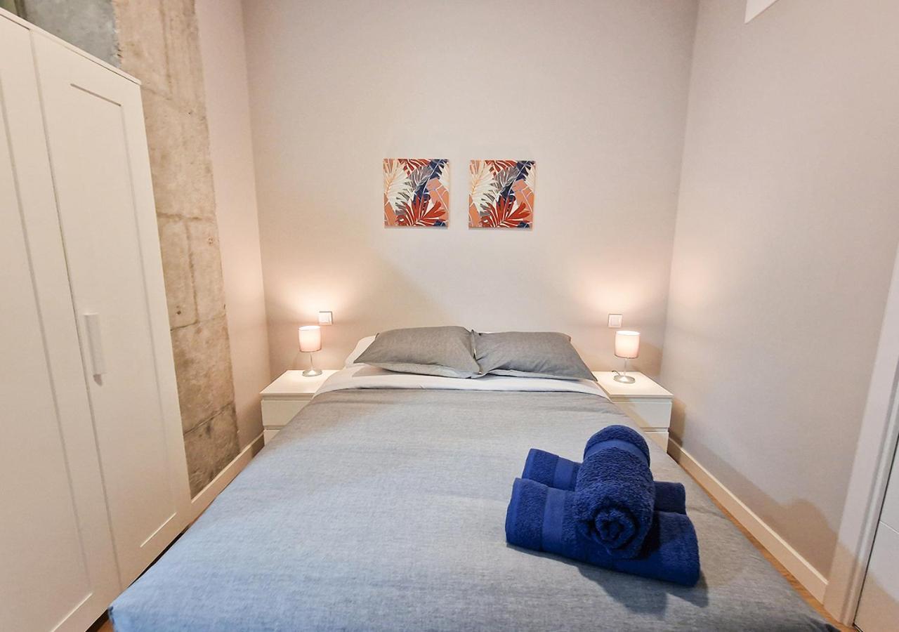 Apartamentos Manzanares 'Madrid Rio' Exterior photo