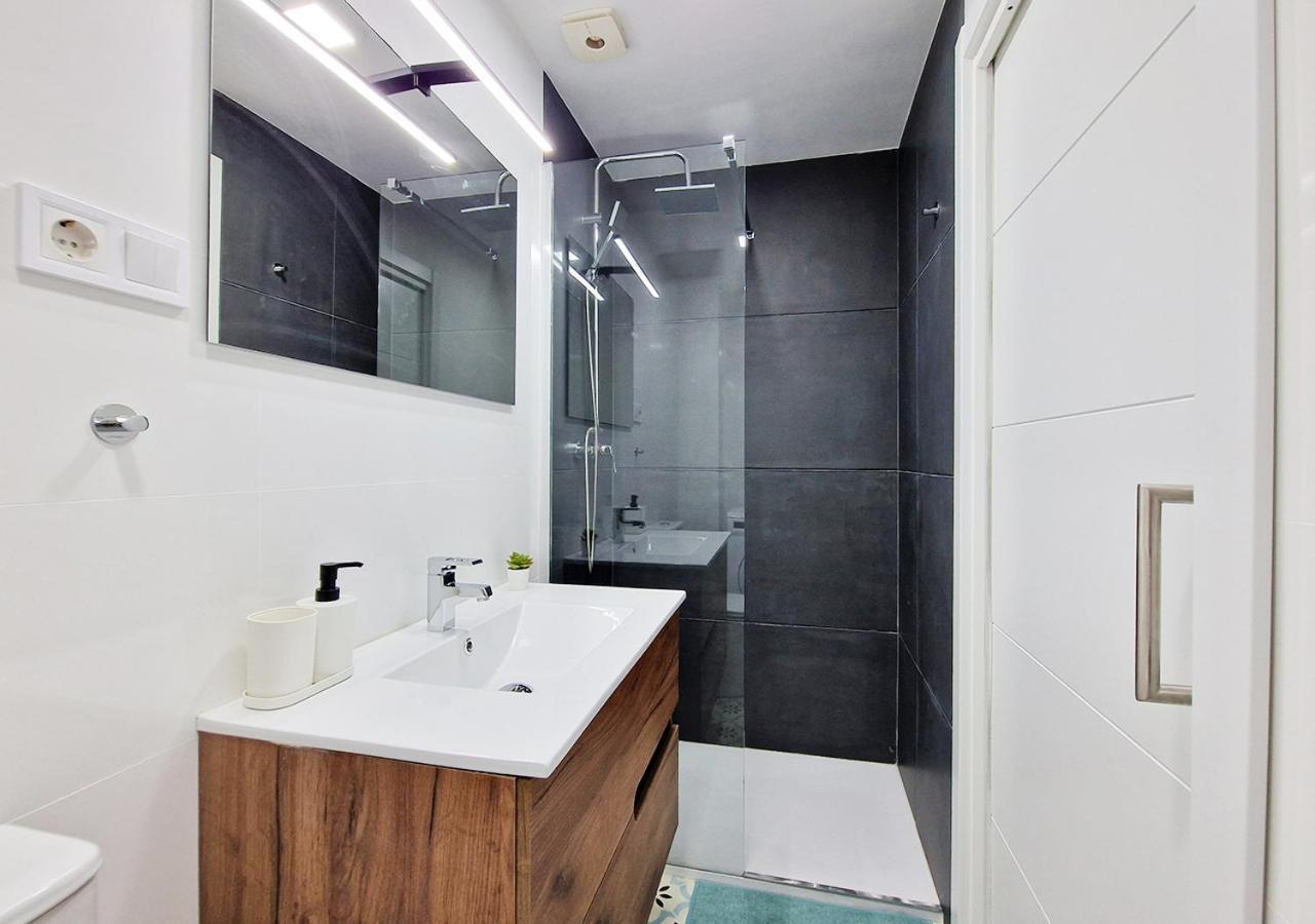 Apartamentos Manzanares 'Madrid Rio' Exterior photo